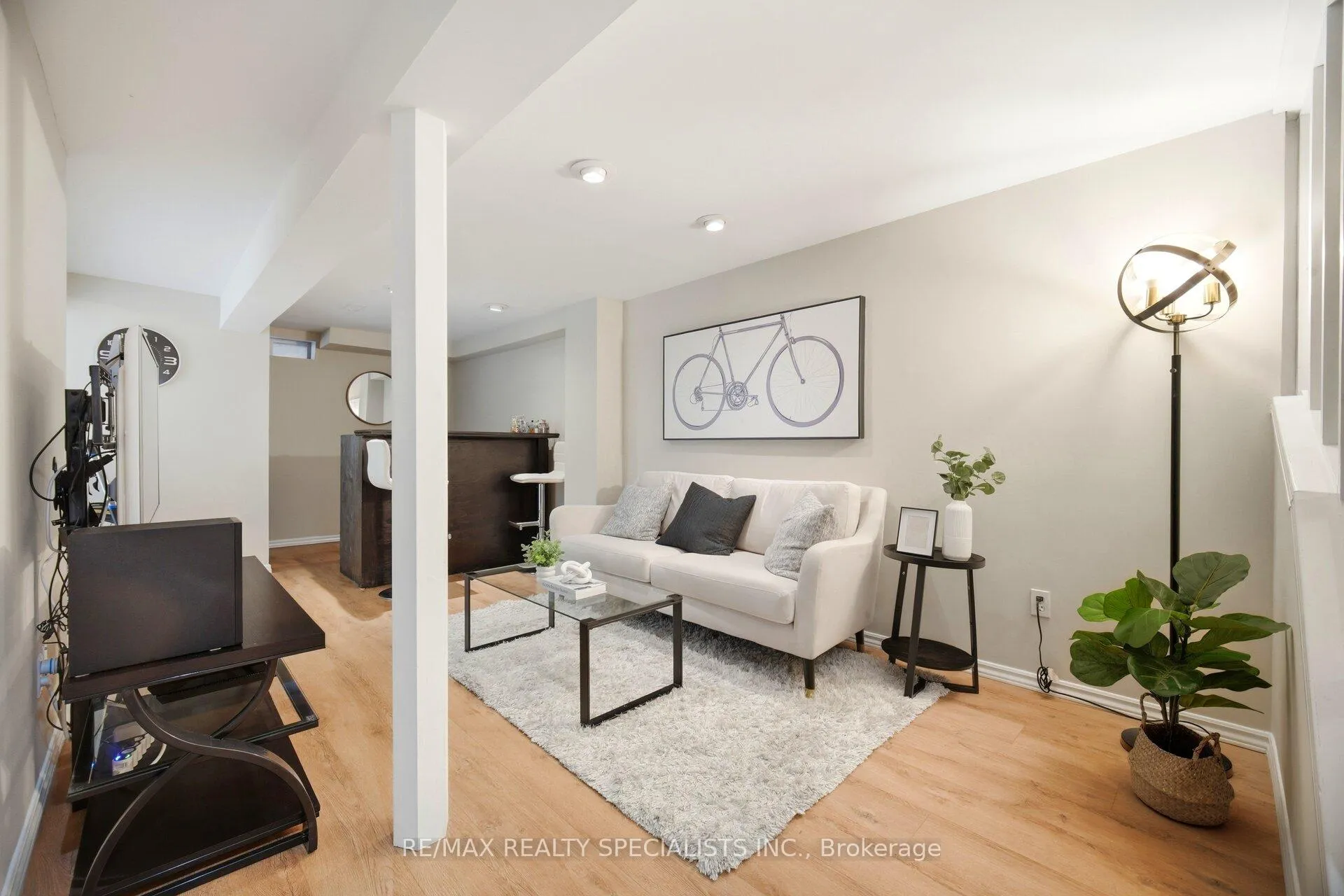 Photo 34 of 5131 Thornburn Drive, Burlington, Uptown — HOMEH