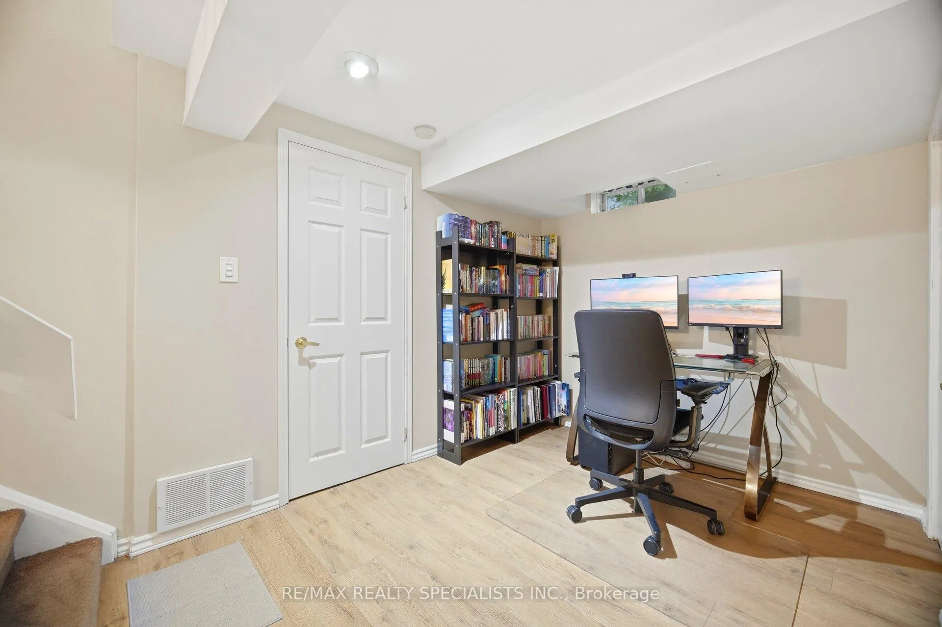 Photo 37 of 5131 Thornburn Drive, Burlington, Uptown — HOMEH