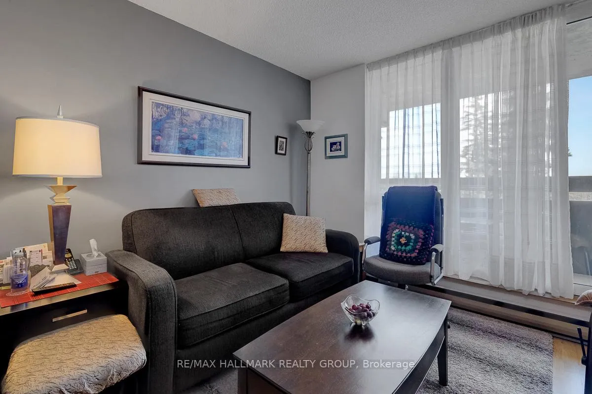 Photo 9 of Unit 414, 2020 Jasmine Crescent, Ottawa, Beacon Hill South — HOMEH