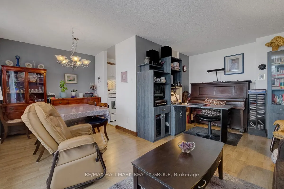 Photo 11 of Unit 414, 2020 Jasmine Crescent, Ottawa, Beacon Hill South — HOMEH