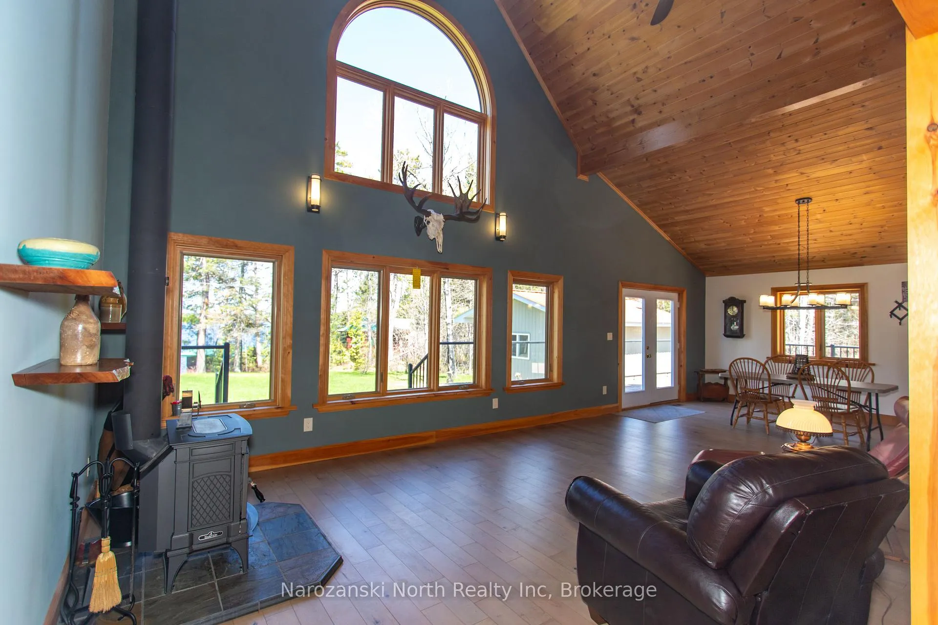 Photo 17 of 69 C Dumart Private, French River — HOMEH