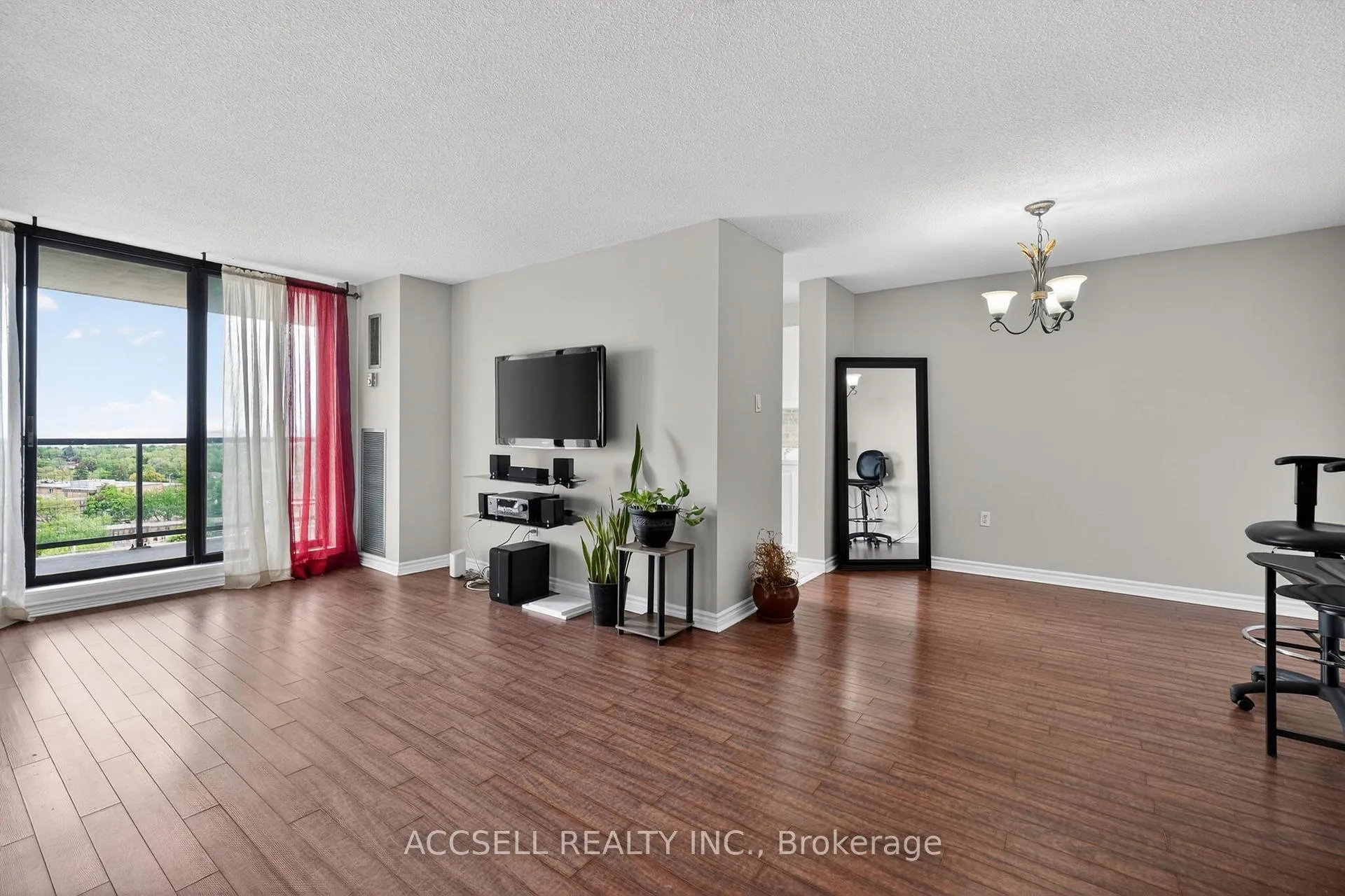 Photo 7 of Unit 1607, 17 Knightsbridge Road, Brampton, Queen Street Corridor — HOMEH