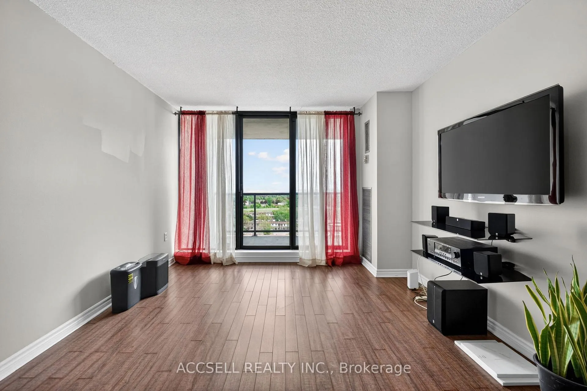 Photo 8 of Unit 1607, 17 Knightsbridge Road, Brampton, Queen Street Corridor — HOMEH