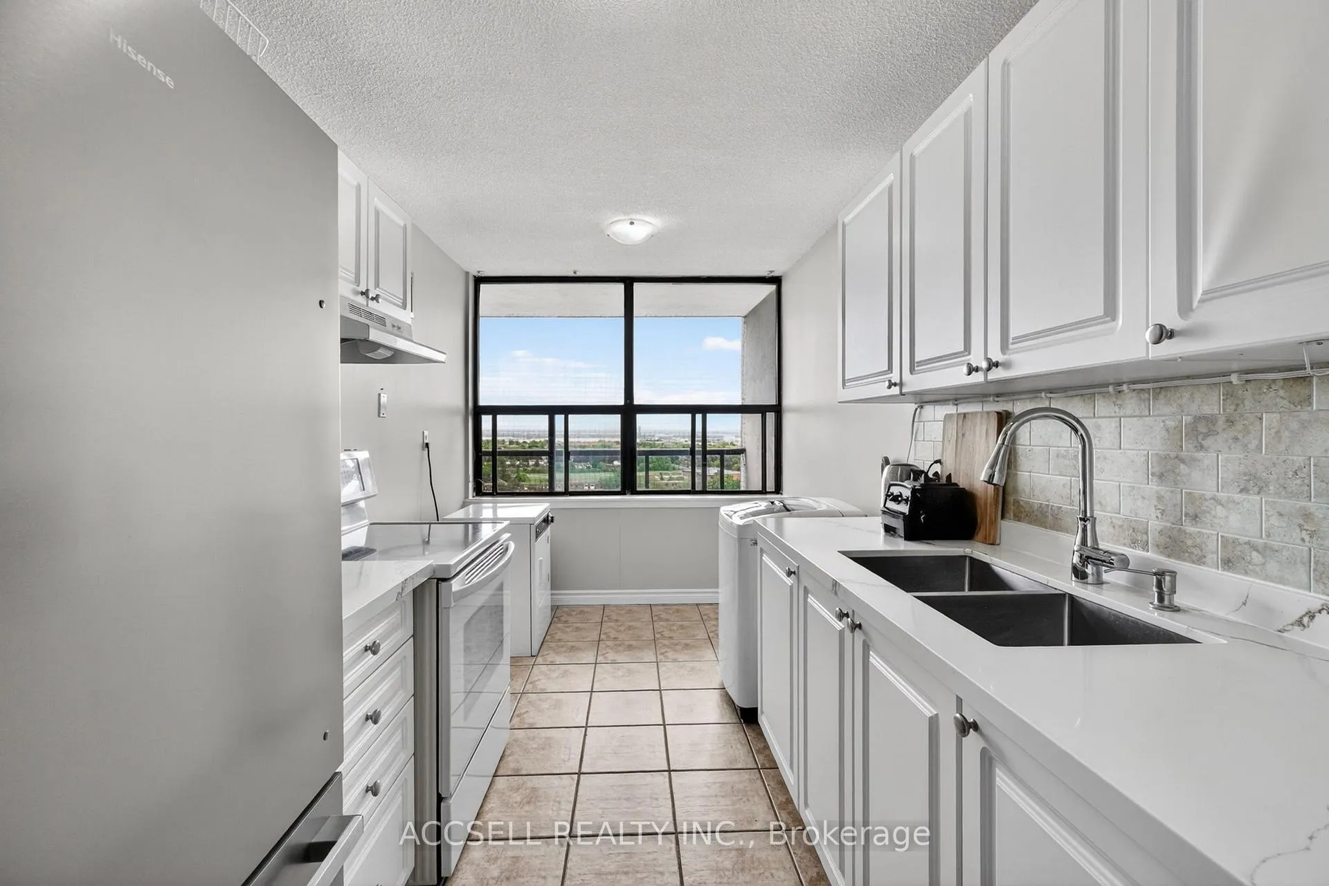 Photo 16 of Unit 1607, 17 Knightsbridge Road, Brampton, Queen Street Corridor — HOMEH