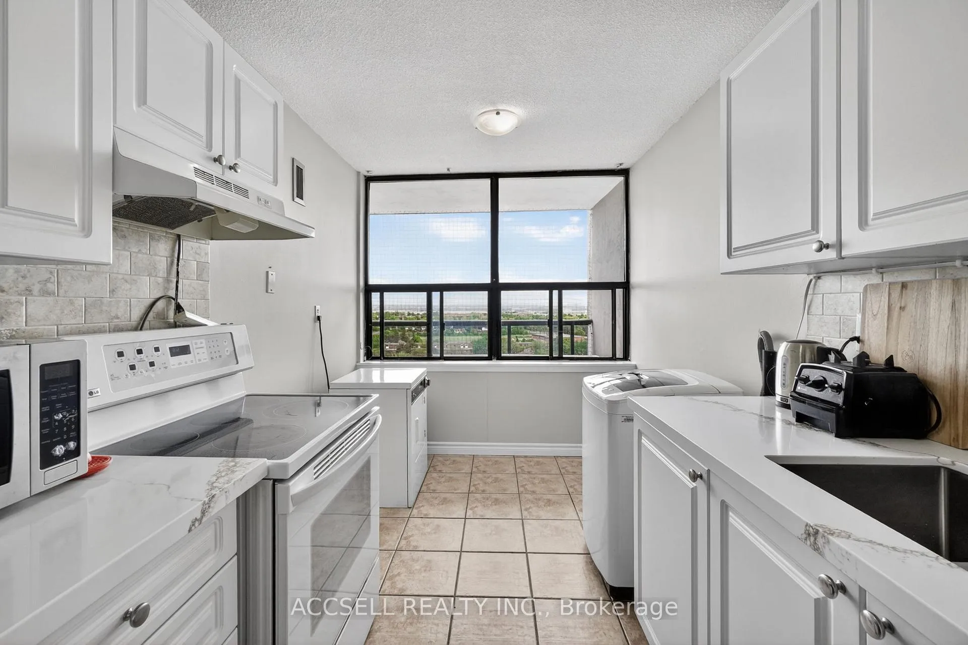 Photo 19 of Unit 1607, 17 Knightsbridge Road, Brampton, Queen Street Corridor — HOMEH