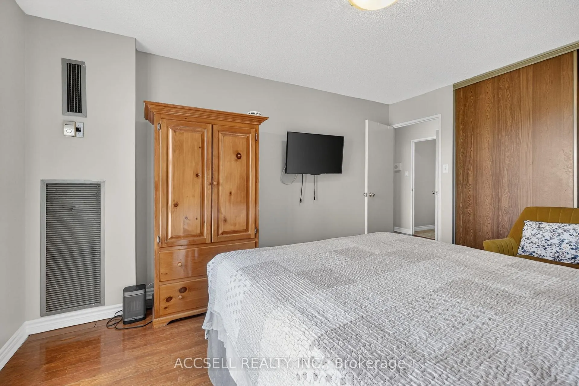 Photo 28 of Unit 1607, 17 Knightsbridge Road, Brampton, Queen Street Corridor — HOMEH
