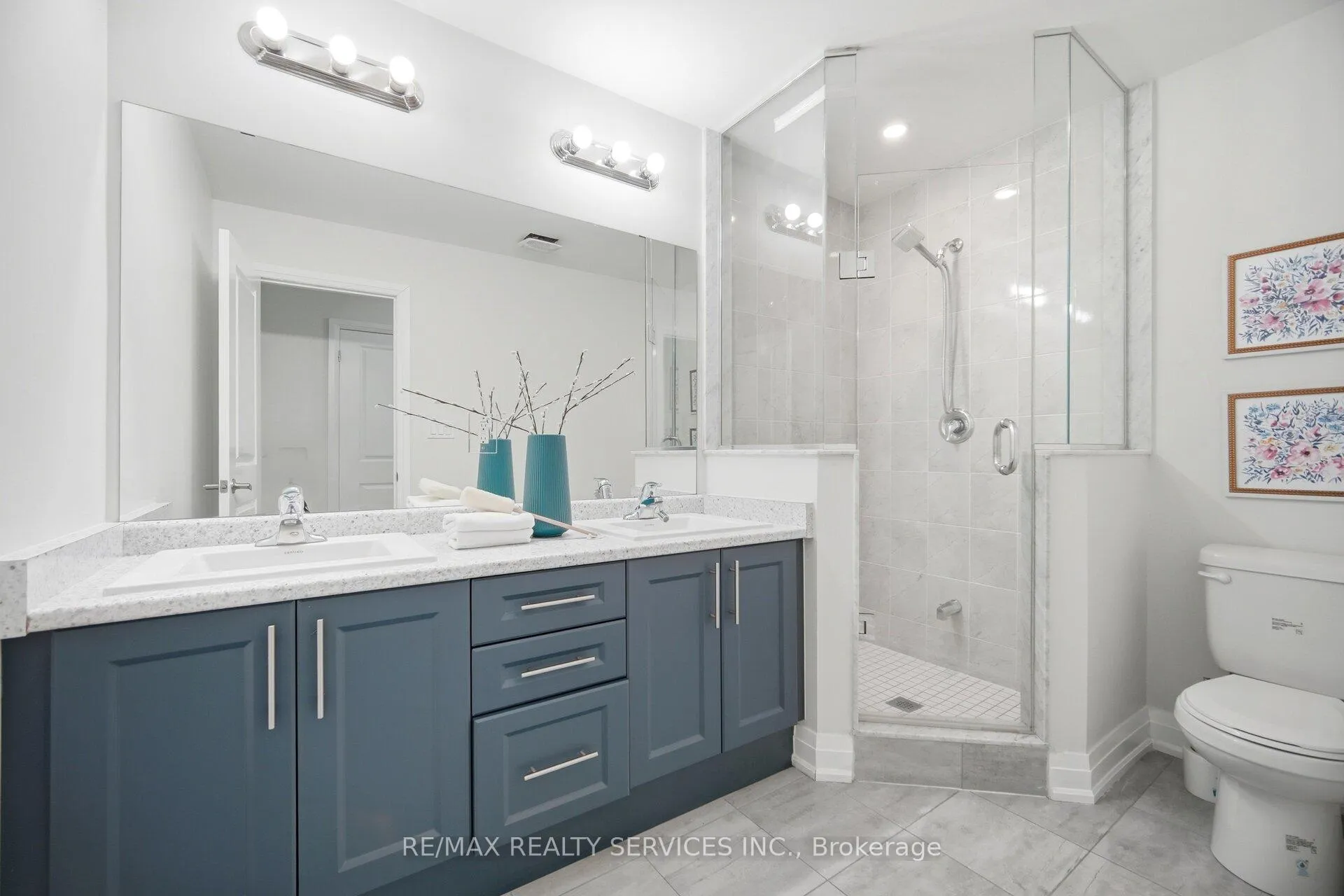 Photo 17 of 29 Summerbeam Way, Brampton, Bram West — HOMEH