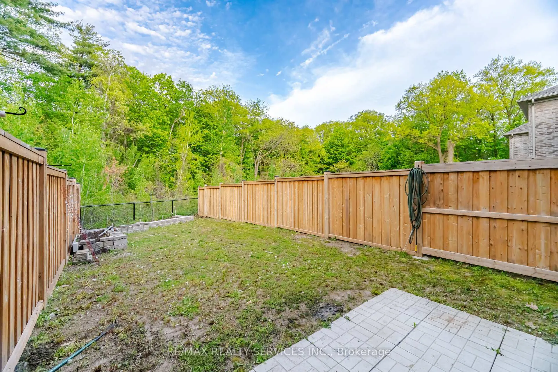 Photo 23 of 29 Summerbeam Way, Brampton, Bram West — HOMEH