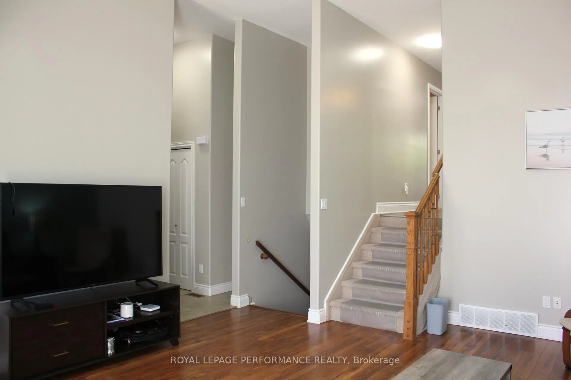 Photo 9 of 51 Abagail Crescent, South Stormont, Long Sault — HOMEH
