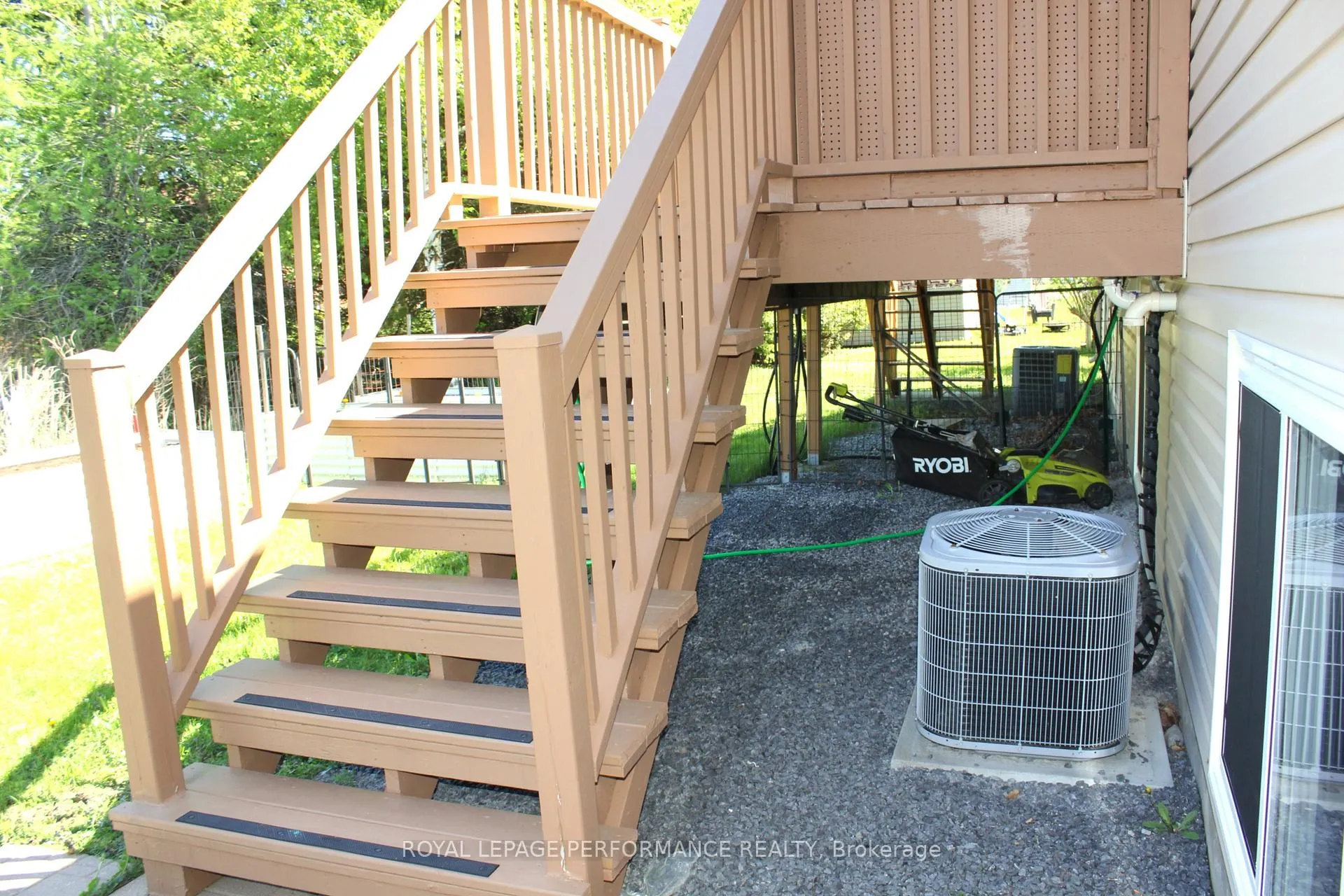 Photo 40 of 51 Abagail Crescent, South Stormont, Long Sault — HOMEH