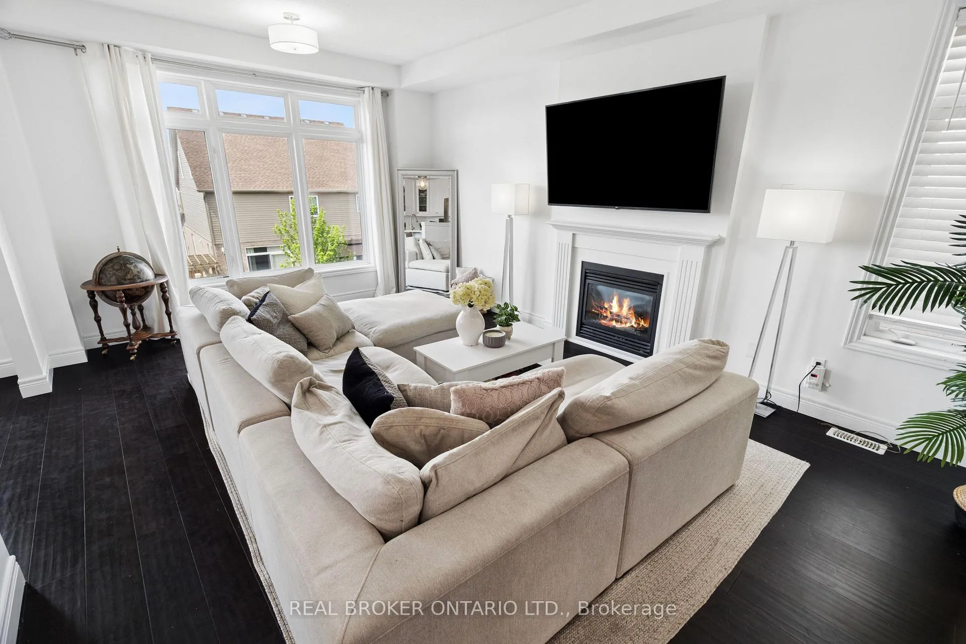Photo 10 of 152 Coker Crescent, Guelph/Eramosa, Rockwood — HOMEH
