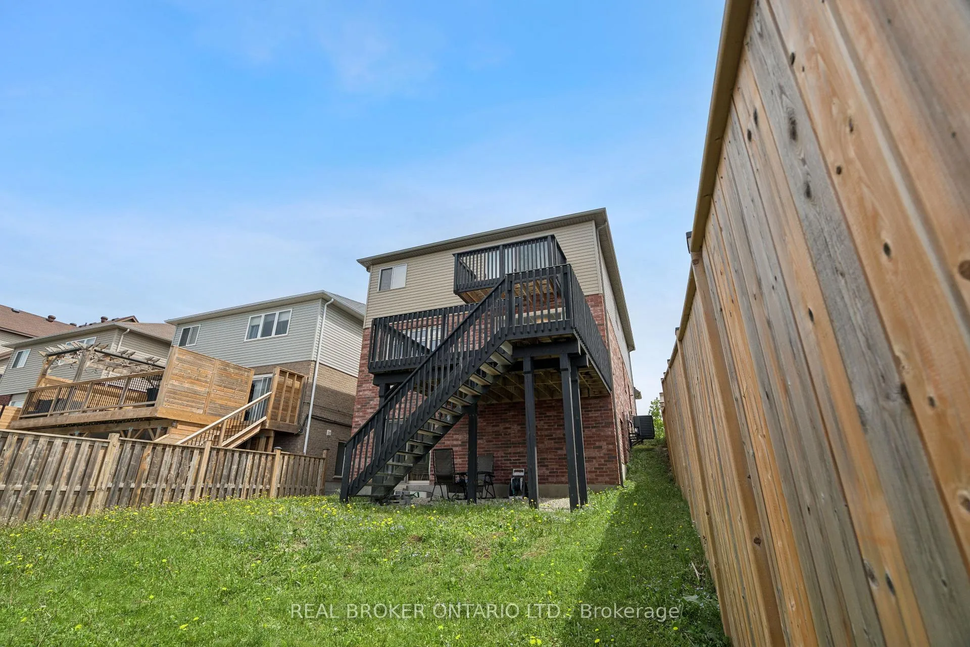 Photo 47 of 152 Coker Crescent, Guelph/Eramosa, Rockwood — HOMEH