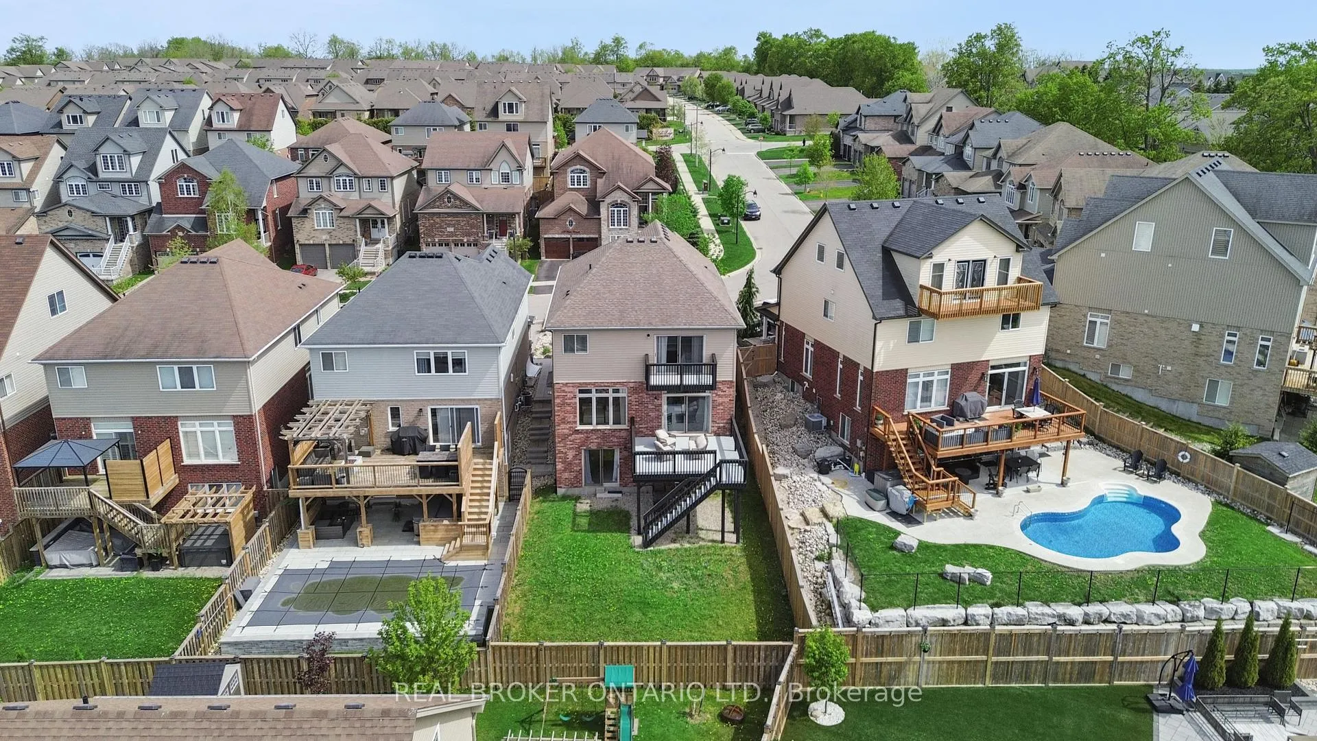 Photo 49 of 152 Coker Crescent, Guelph/Eramosa, Rockwood — HOMEH