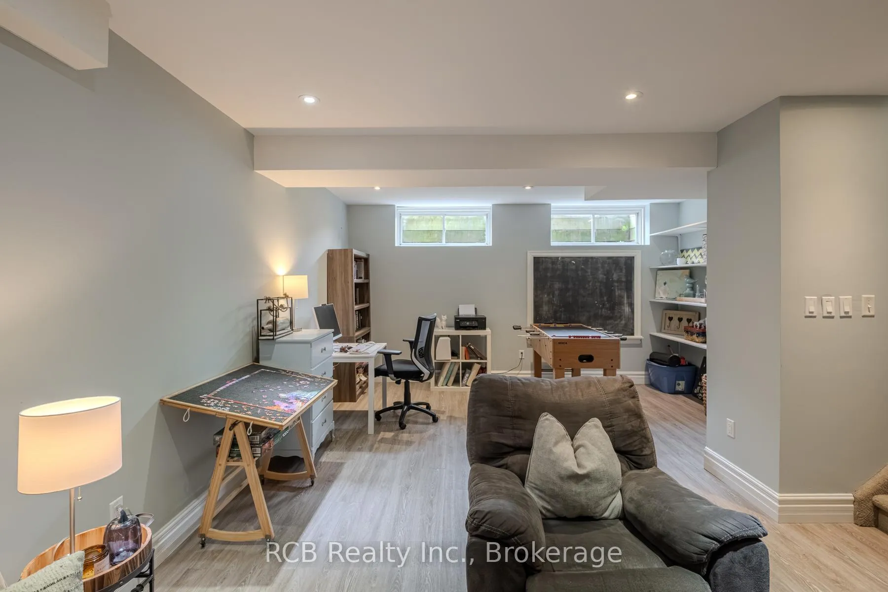 Photo 21 of 27 Reid Street, Brant, South Dumfries — HOMEH