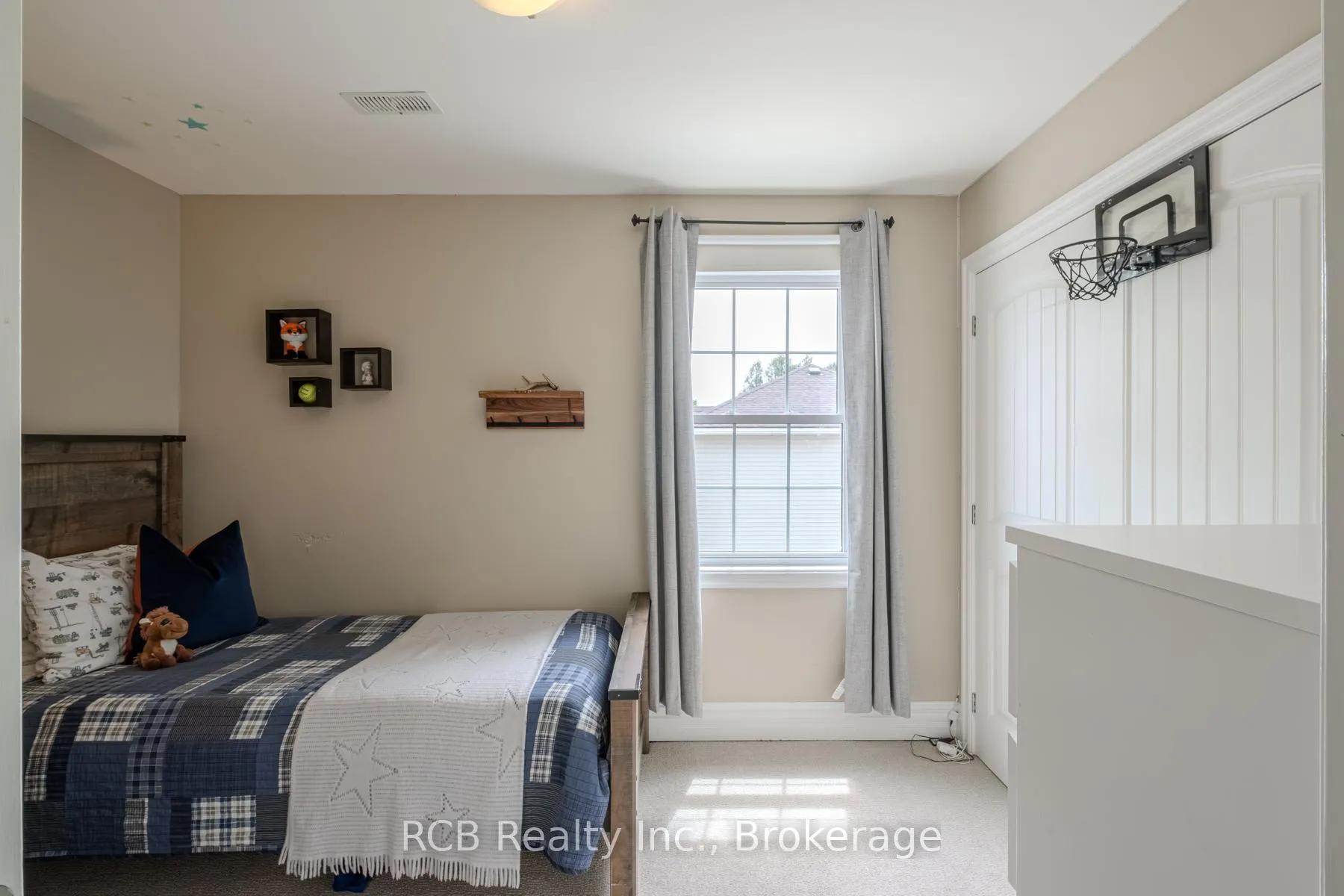 Photo 26 of 27 Reid Street, Brant, South Dumfries — HOMEH