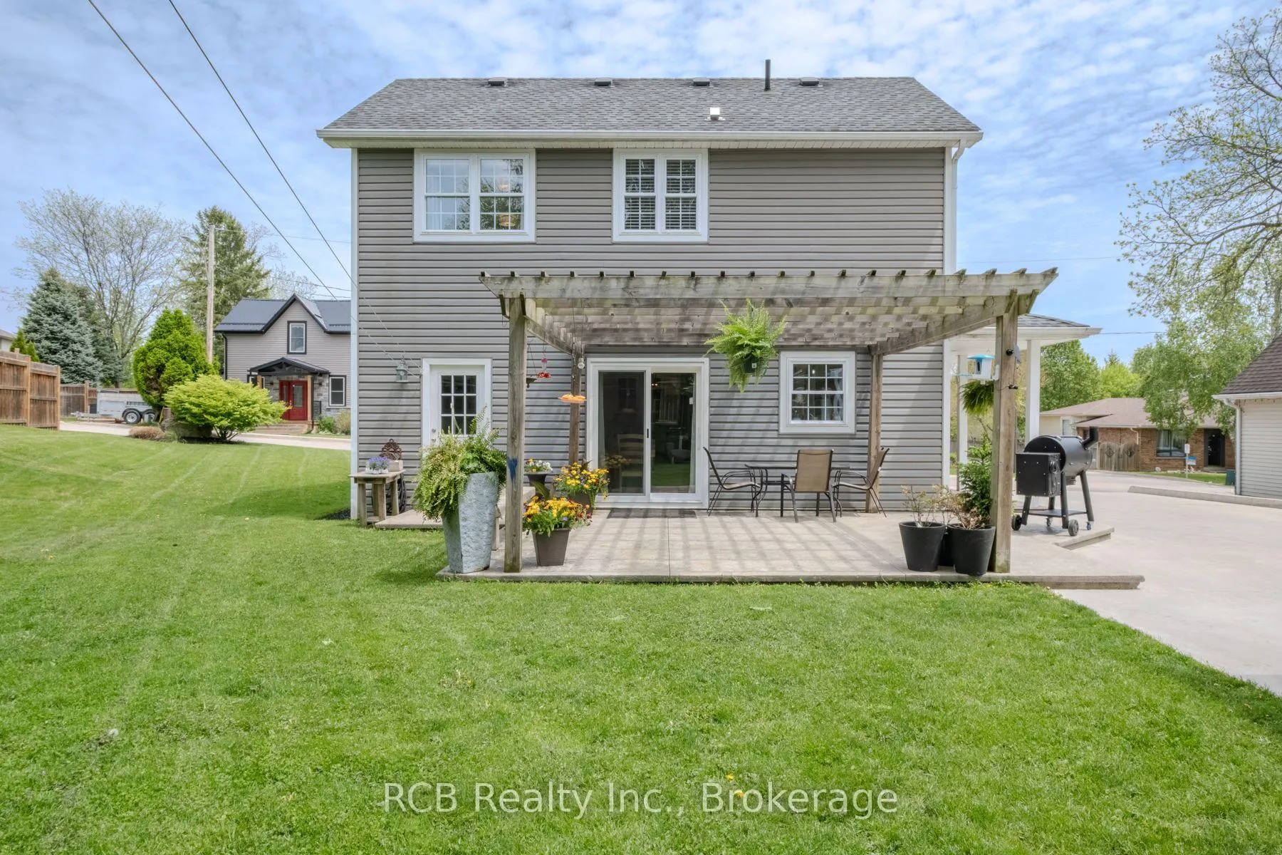 Photo 34 of 27 Reid Street, Brant, South Dumfries — HOMEH