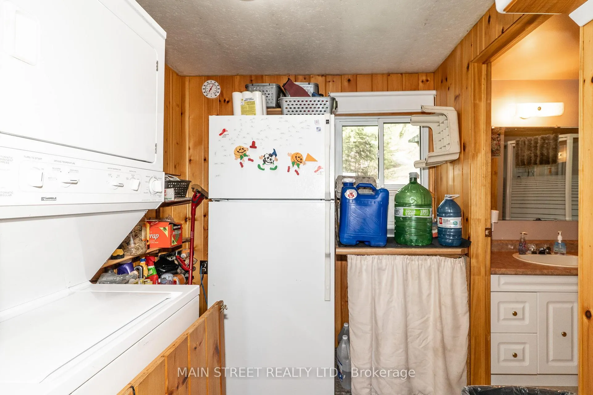 Photo 15 of 1146 Farmer Hays Drive, Algonquin Highlands, McClintock — HOMEH