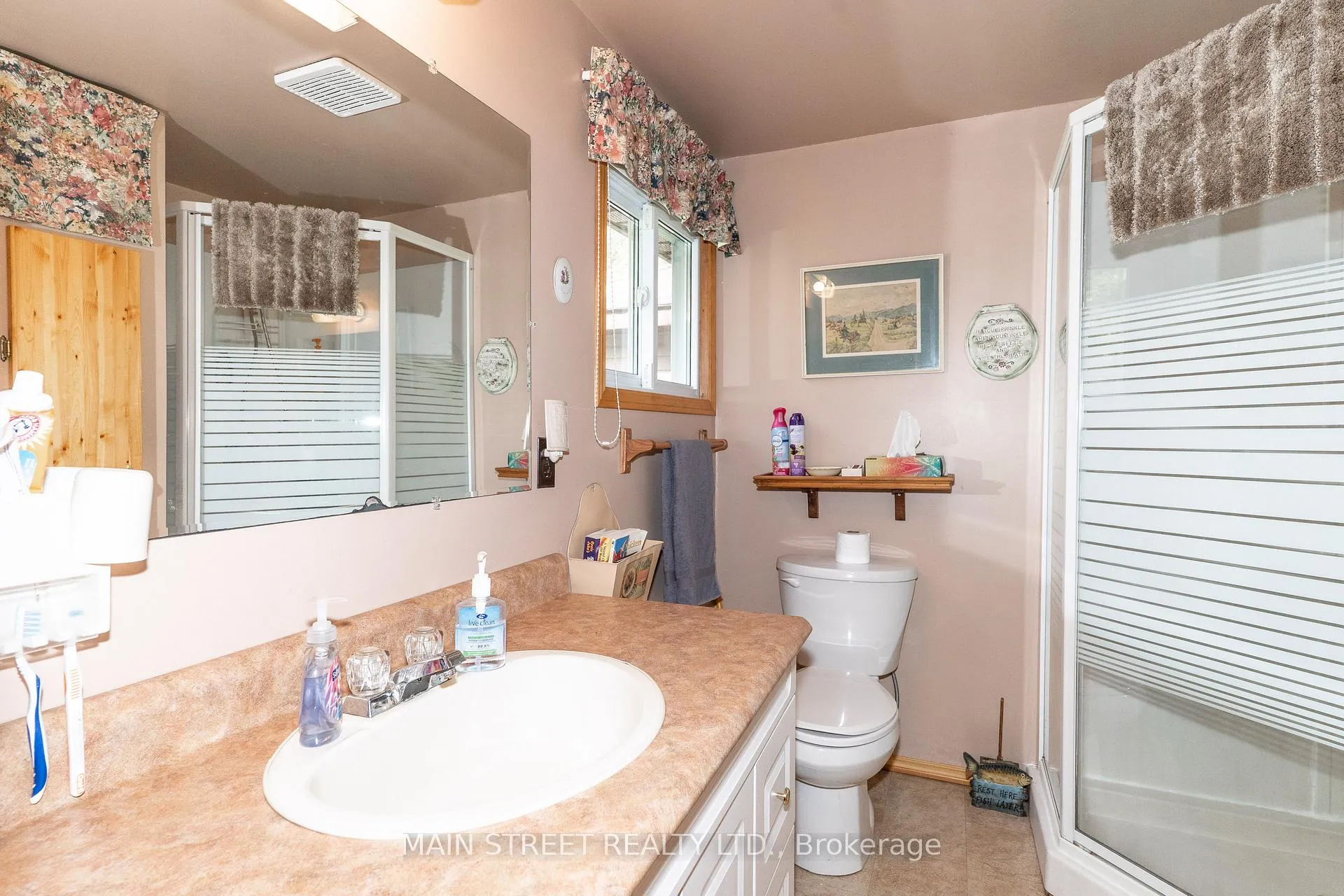 Photo 17 of 1146 Farmer Hays Drive, Algonquin Highlands, McClintock — HOMEH