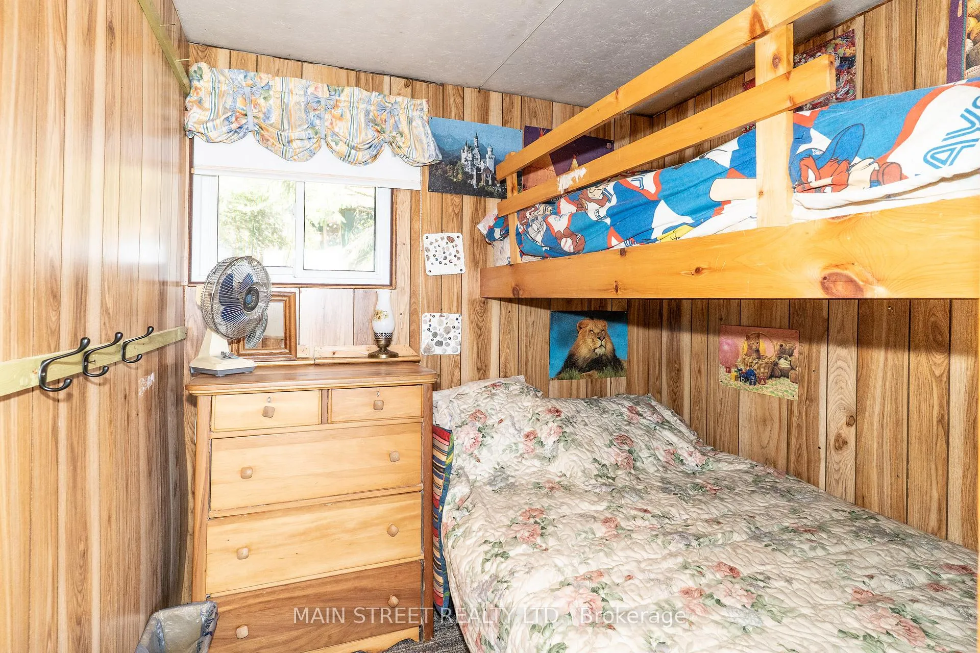 Photo 21 of 1146 Farmer Hays Drive, Algonquin Highlands, McClintock — HOMEH