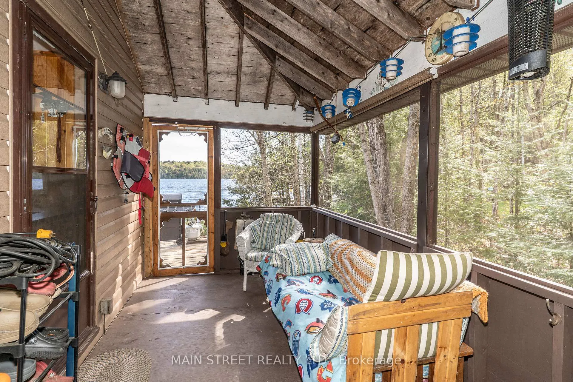 Photo 27 of 1146 Farmer Hays Drive, Algonquin Highlands, McClintock — HOMEH