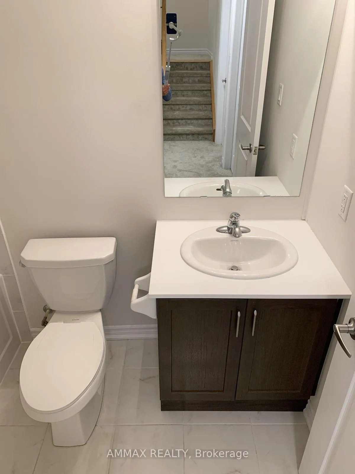 Photo 11 of Unit 8, 490 Beresford Path, Oshawa, Central — HOMEH