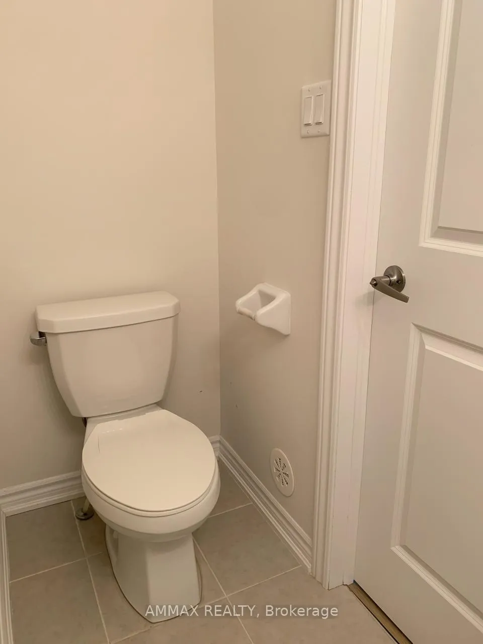 Photo 12 of Unit 8, 490 Beresford Path, Oshawa, Central — HOMEH