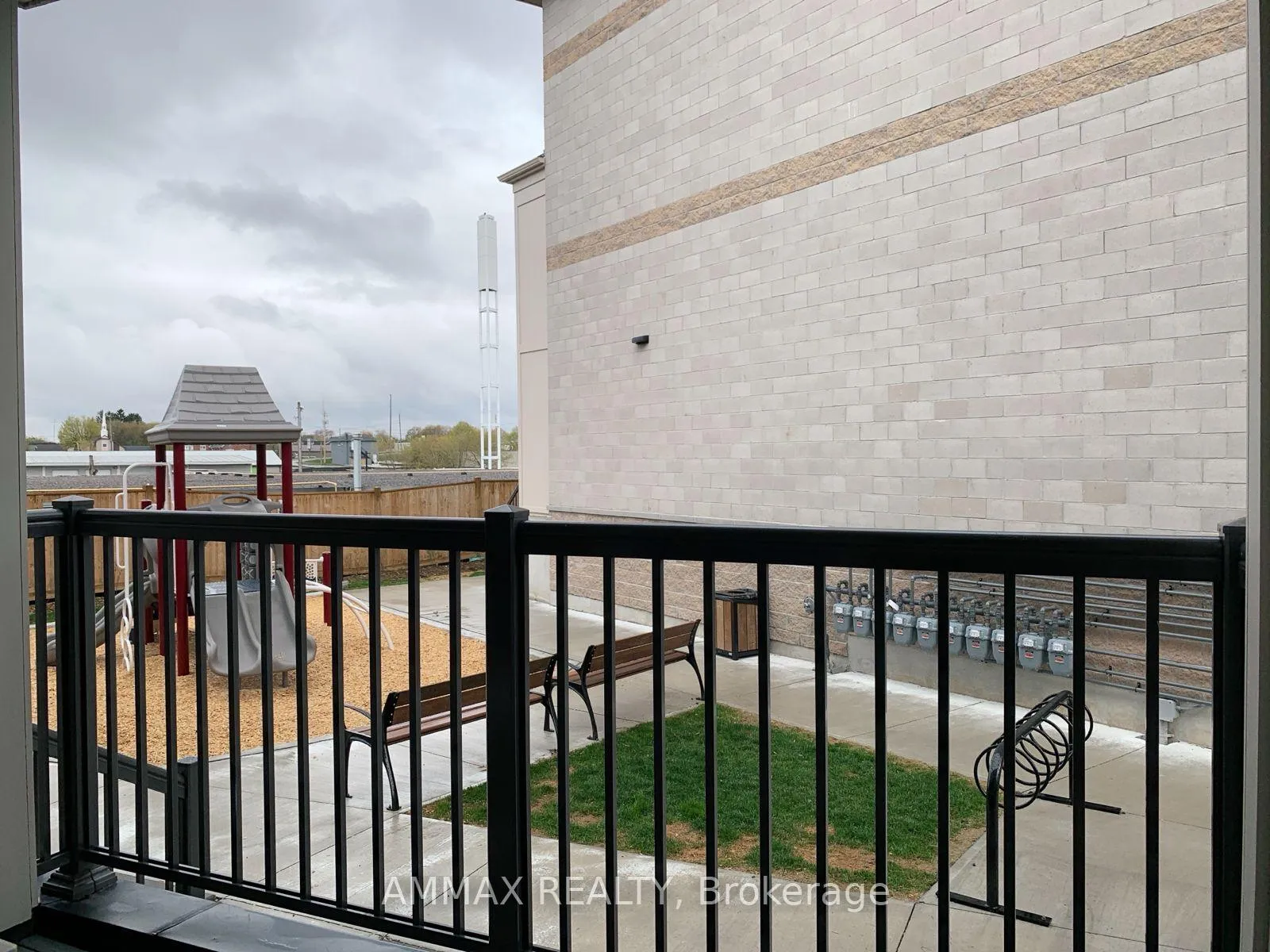 Photo 13 of Unit 8, 490 Beresford Path, Oshawa, Central — HOMEH