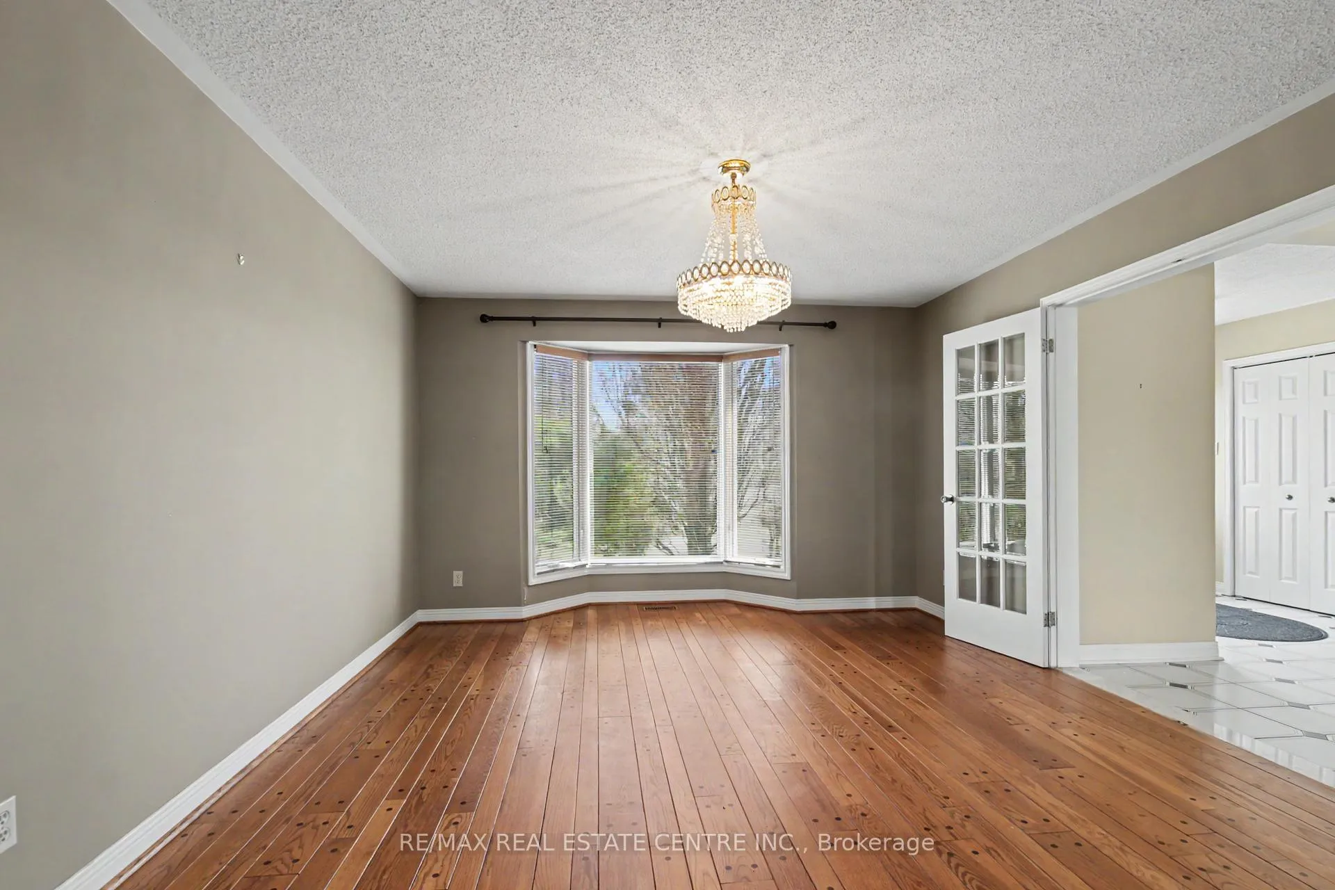 Photo 10 of 8548 First Line, Milton, Rural Milton West — HOMEH