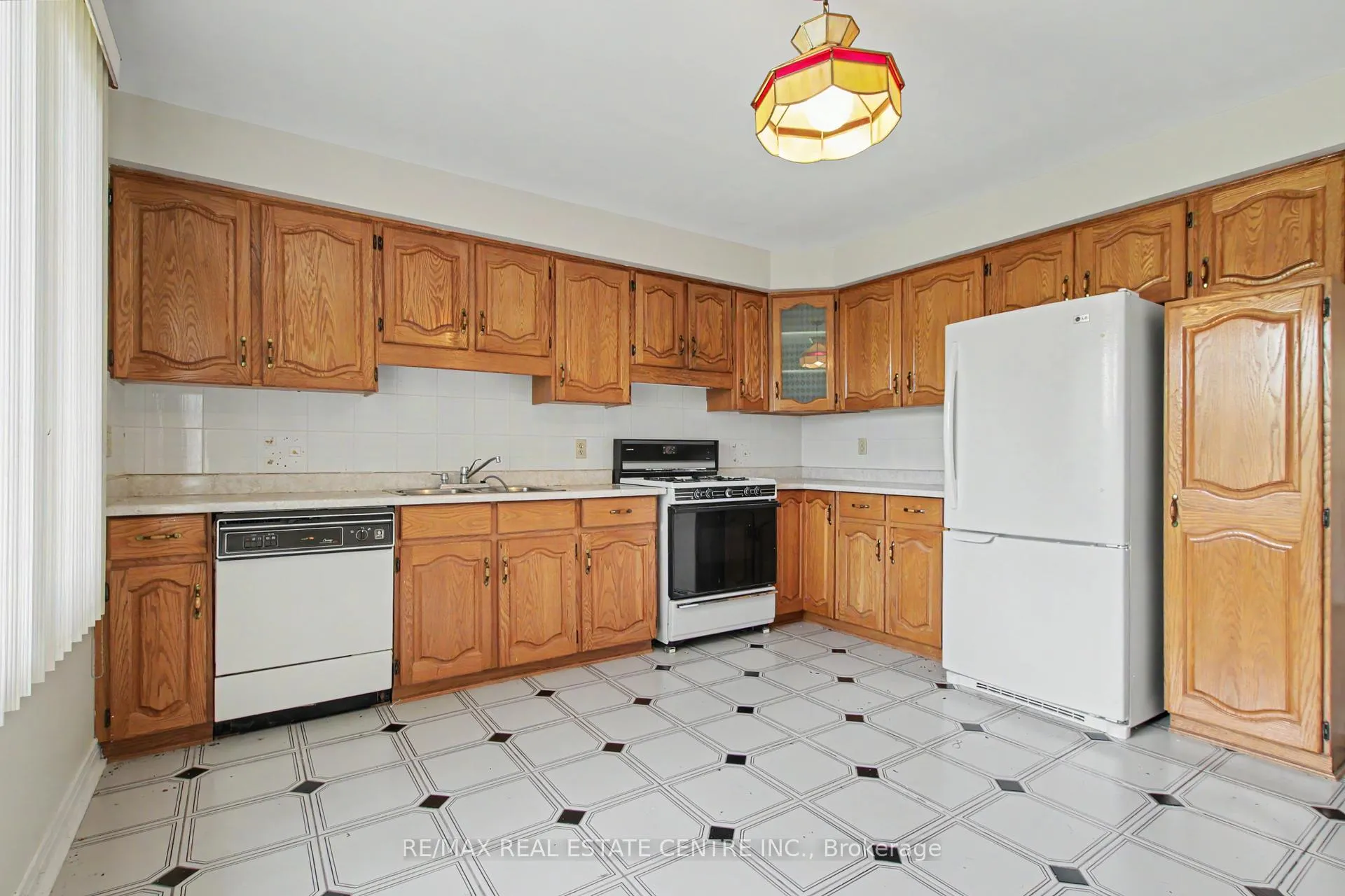 Photo 32 of 8548 First Line, Milton, Rural Milton West — HOMEH