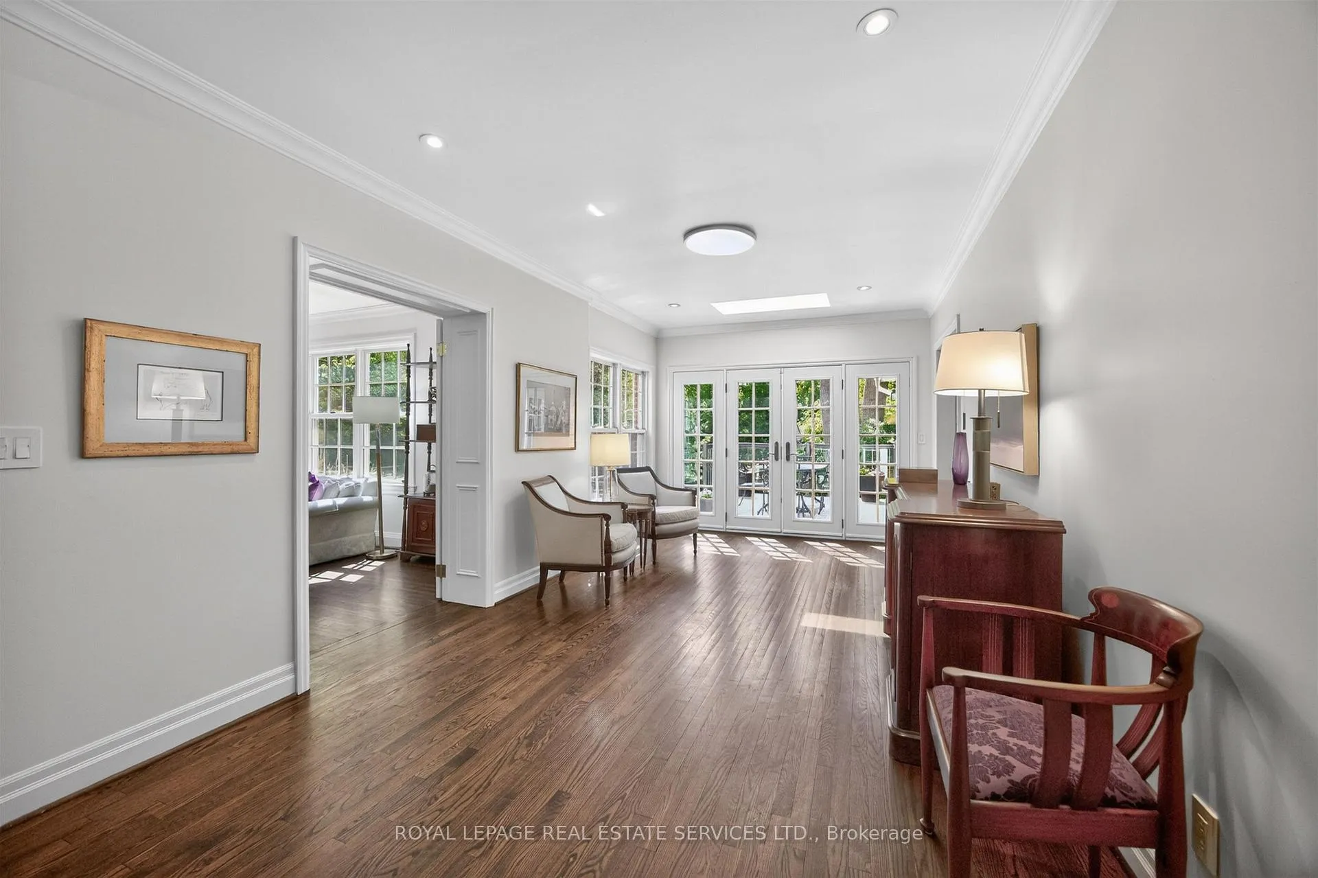 Photo 15 of 130 Thompson Avenue, Etobicoke, Stonegate-Queensway — HOMEH