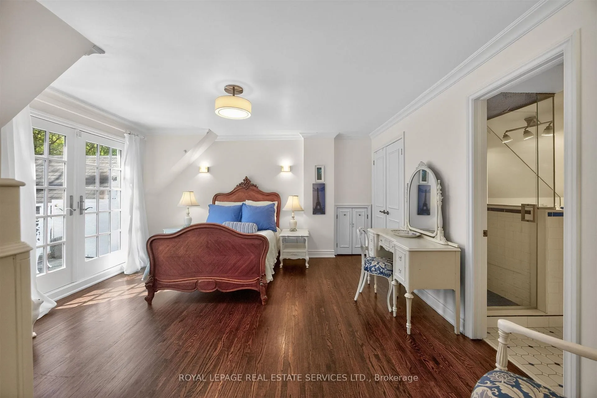 Photo 18 of 130 Thompson Avenue, Etobicoke, Stonegate-Queensway — HOMEH