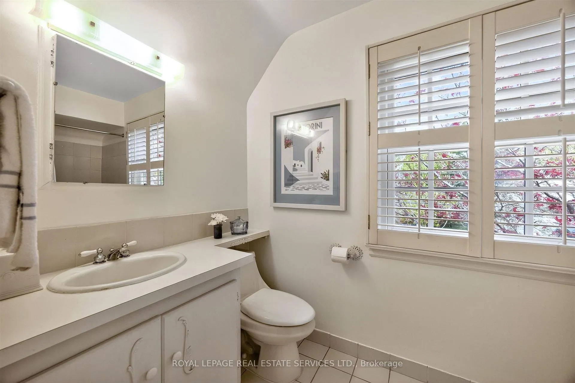 Photo 24 of 130 Thompson Avenue, Etobicoke, Stonegate-Queensway — HOMEH