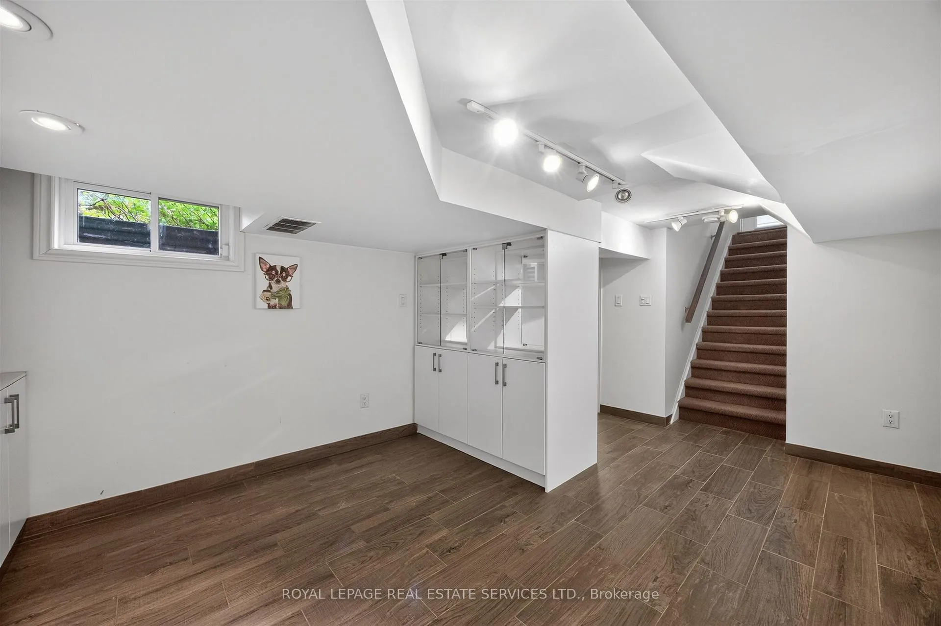 Photo 27 of 130 Thompson Avenue, Etobicoke, Stonegate-Queensway — HOMEH