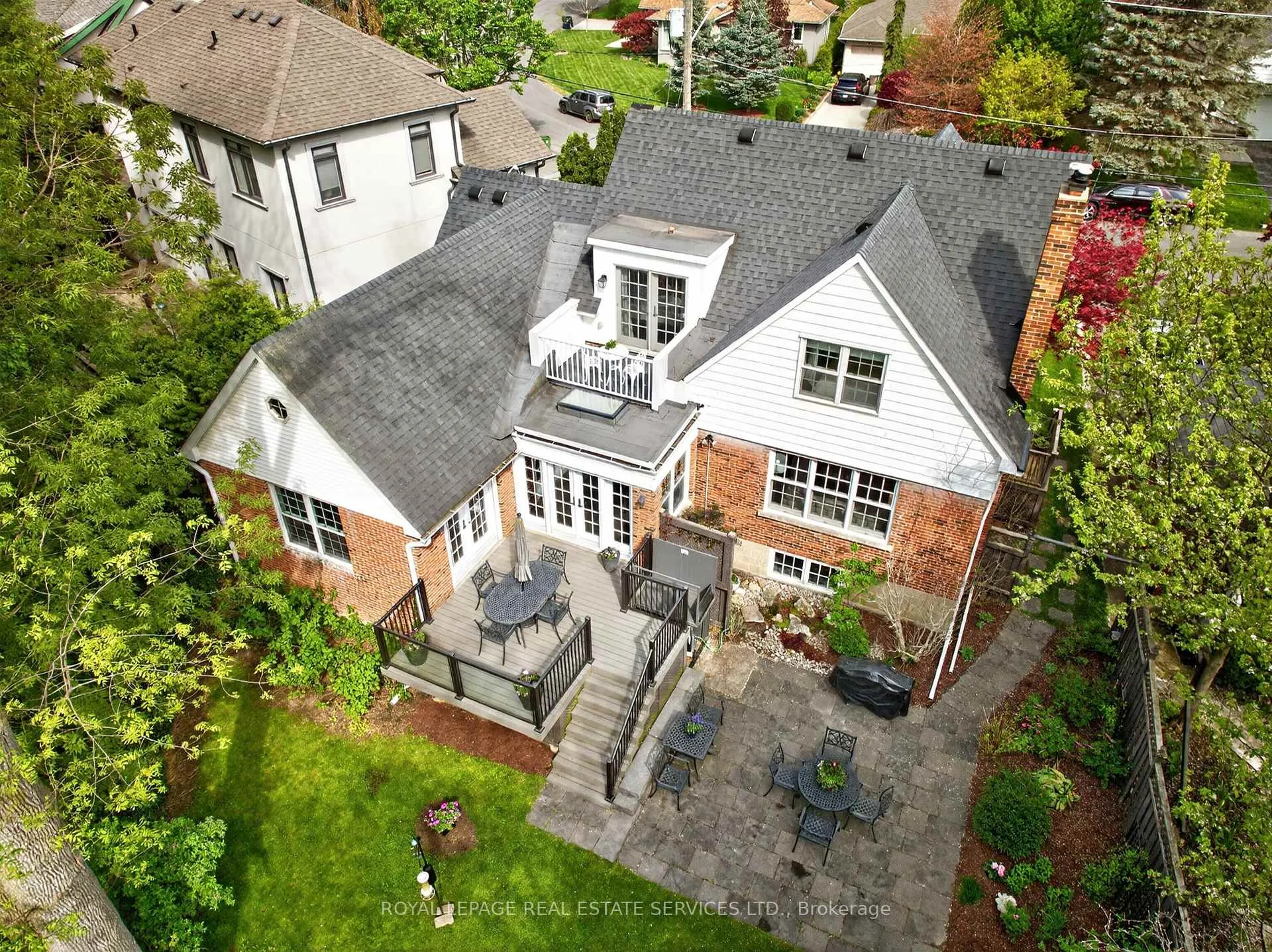Photo 40 of 130 Thompson Avenue, Etobicoke, Stonegate-Queensway — HOMEH