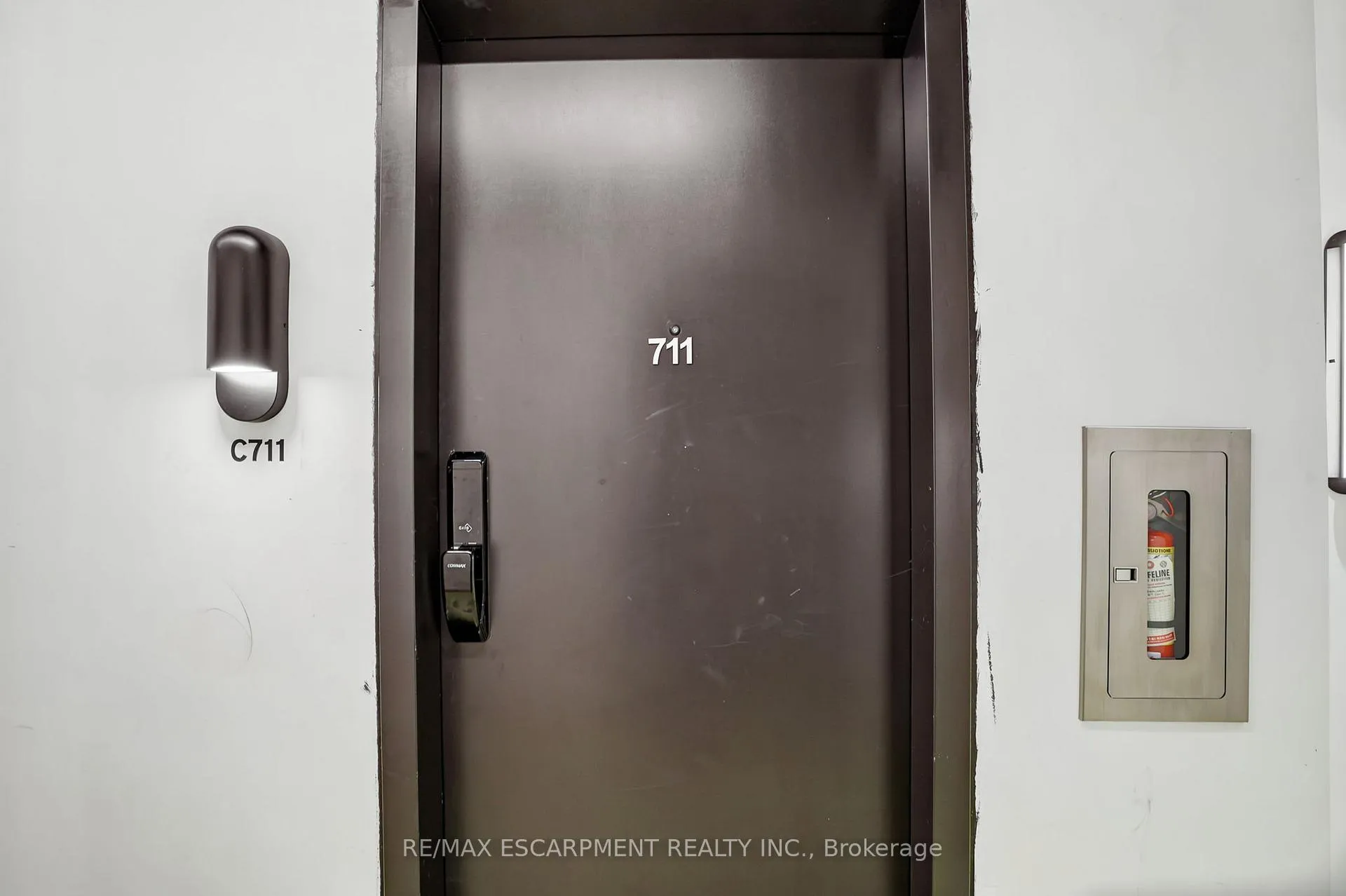 Photo 10 of Unit C711, 4878 Powers Common, Burlington, Alton — HOMEH