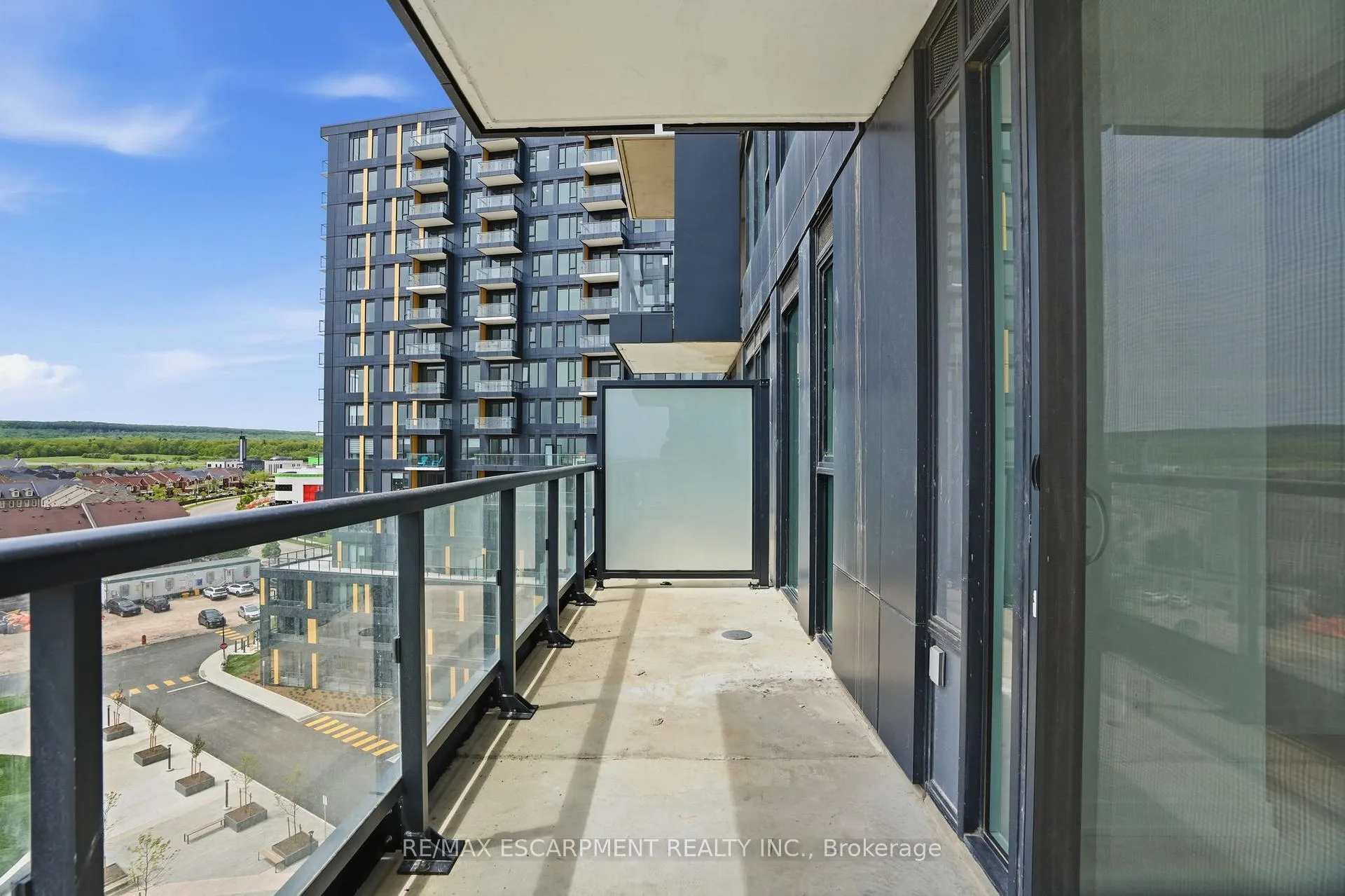 Photo 34 of Unit C711, 4878 Powers Common, Burlington, Alton — HOMEH