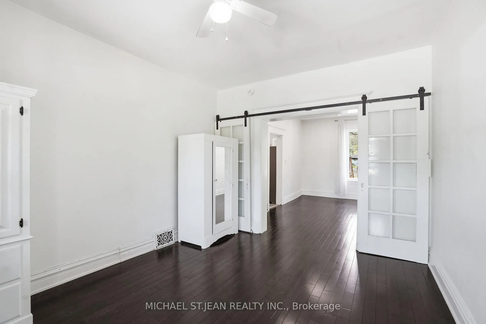 Photo 8 of 38 Norway Avenue, Hamilton, Blakeley — HOMEH