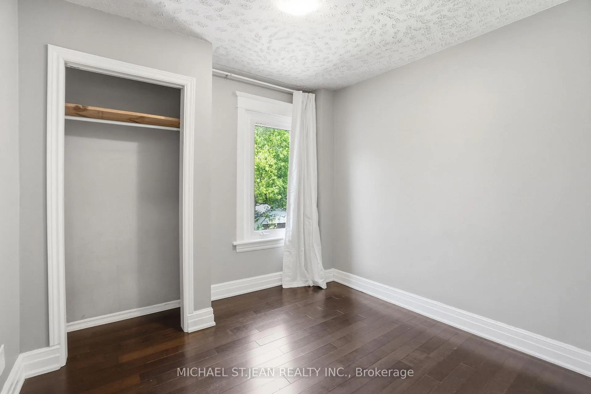 Photo 25 of 38 Norway Avenue, Hamilton, Blakeley — HOMEH