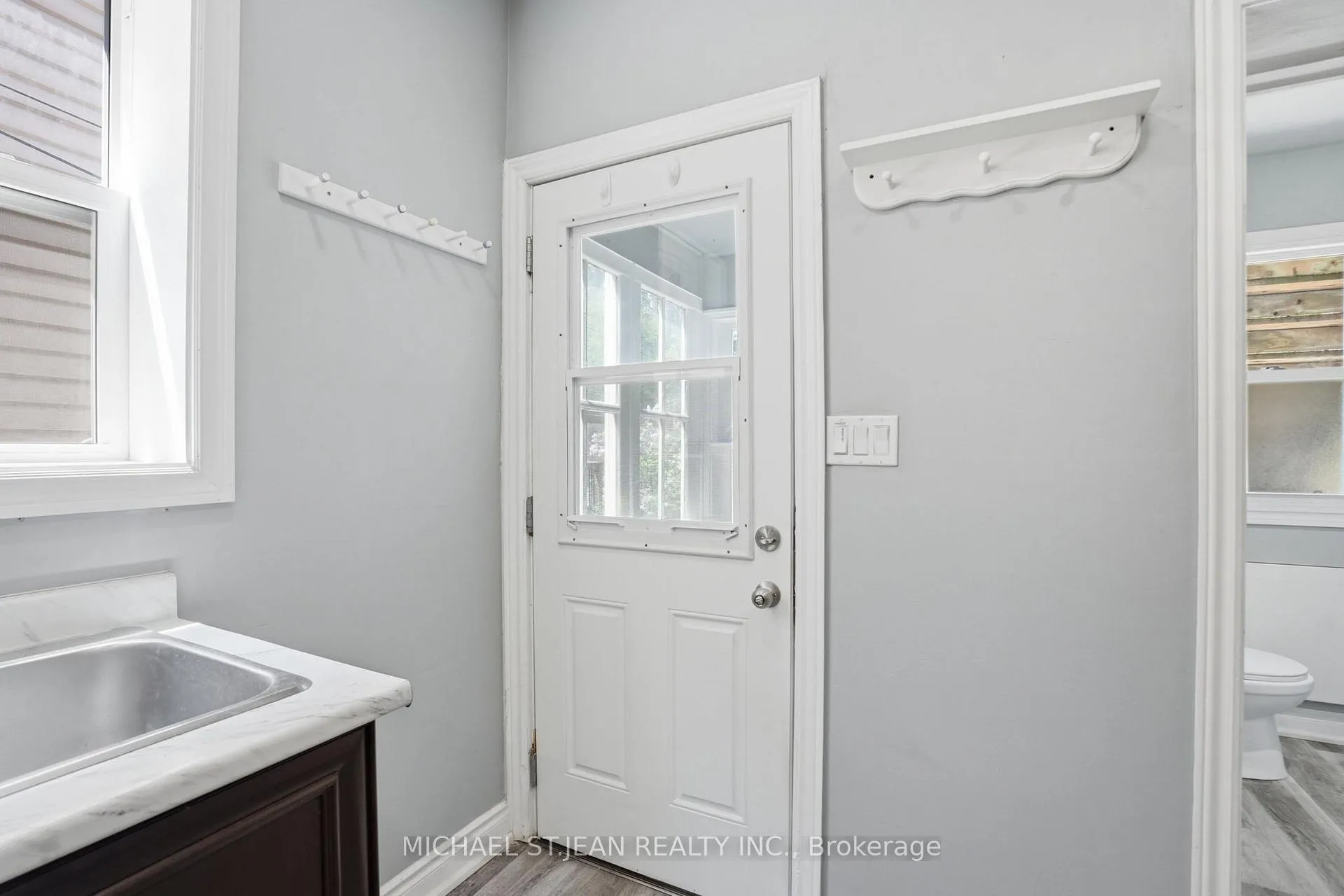 Photo 31 of 38 Norway Avenue, Hamilton, Blakeley — HOMEH