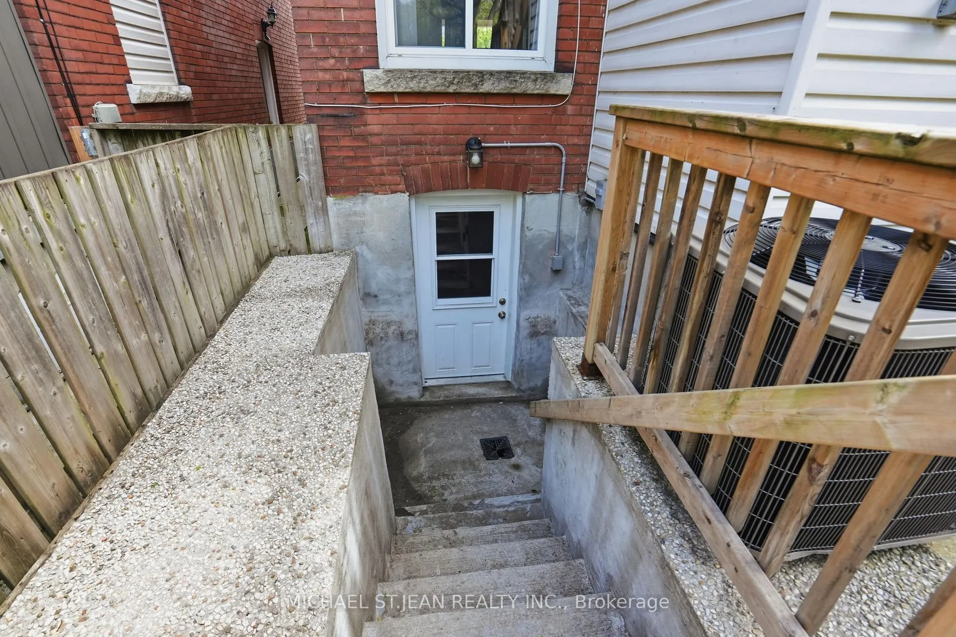 Photo 42 of 38 Norway Avenue, Hamilton, Blakeley — HOMEH