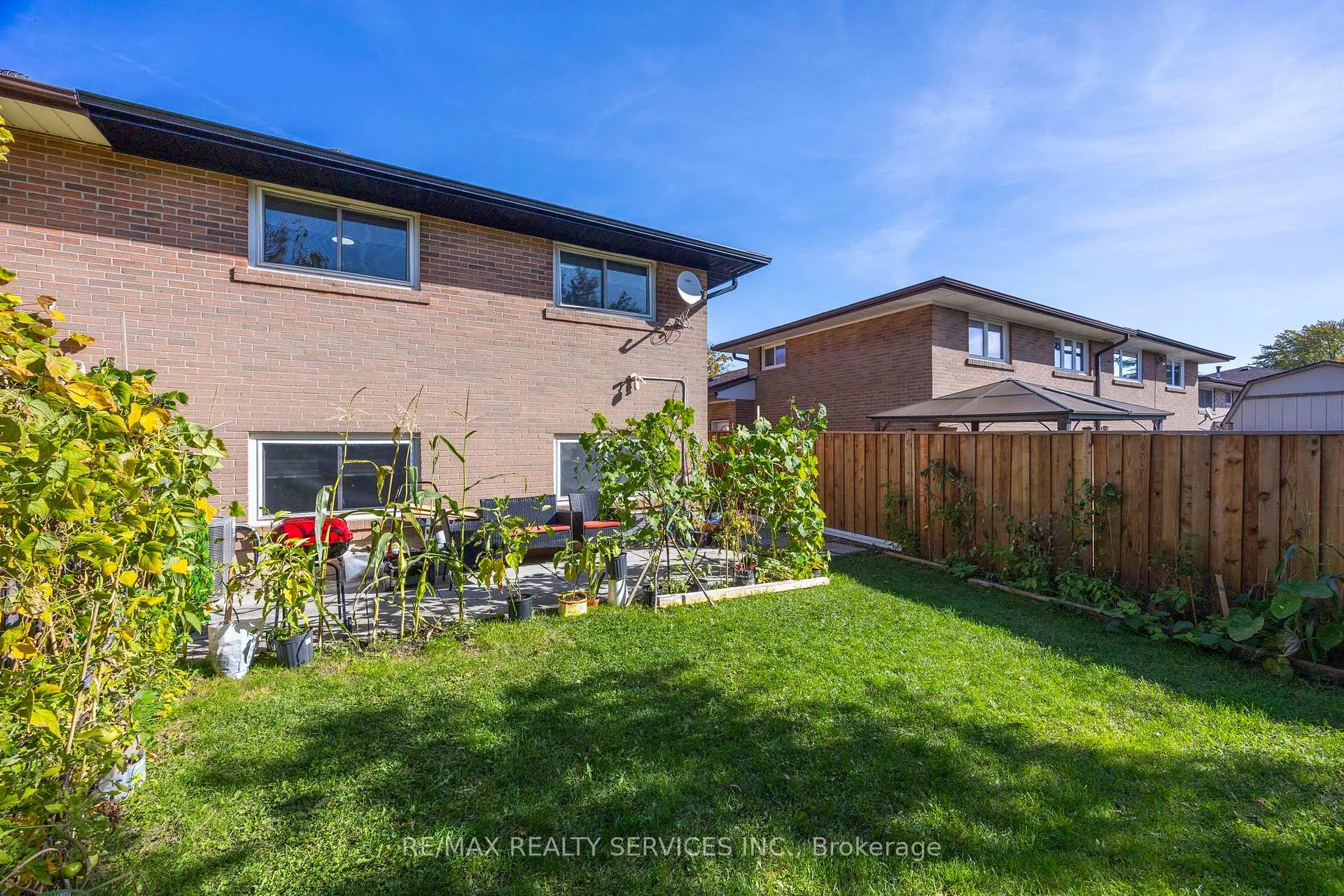 Photo 45 of 70 Wilton Drive, Brampton, Brampton East — HOMEH