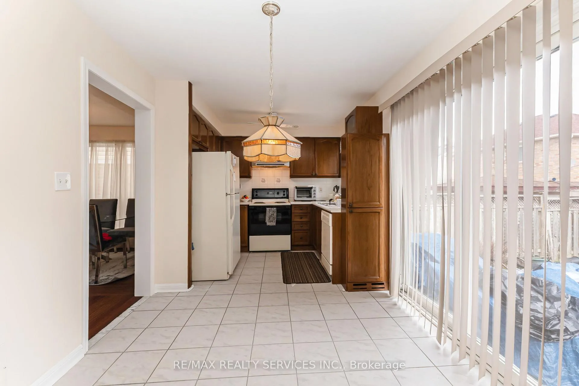 Photo 17 of 3 Springhurst Avenue, Brampton, Fletcher's Meadow — HOMEH