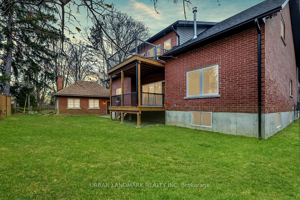 Photo 31 of 214 Aberdeen Avenue, Peterborough, Northcrest Ward 5 — HOMEH