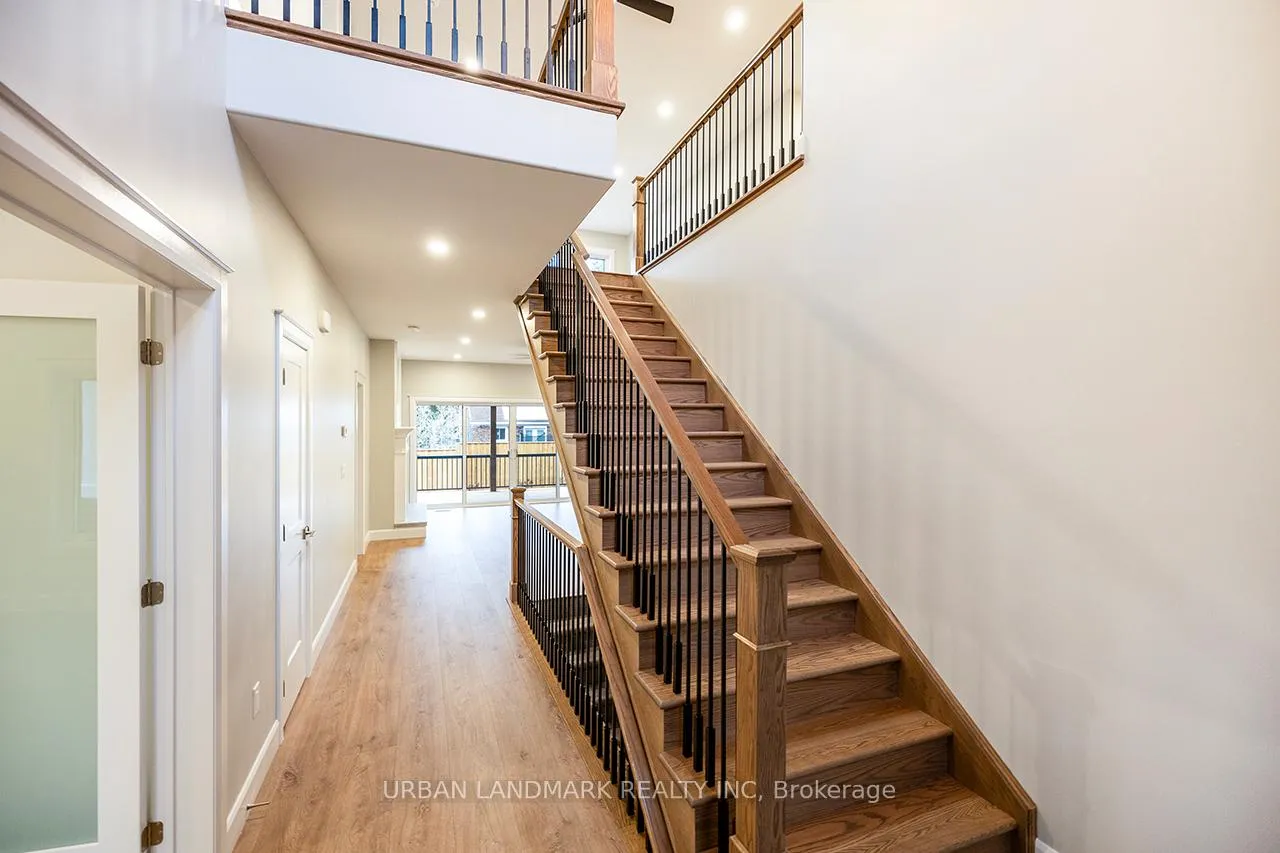 Photo 11 of 214 Aberdeen Avenue, Peterborough, Northcrest Ward 5 — HOMEH