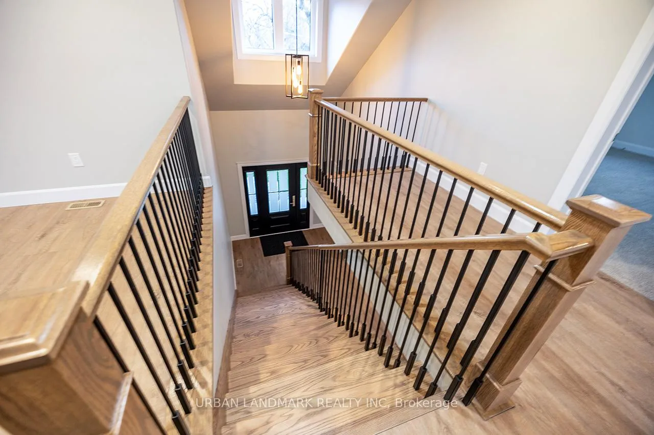 Photo 26 of 214 Aberdeen Avenue, Peterborough, Northcrest Ward 5 — HOMEH