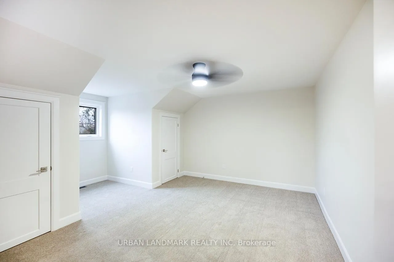 Photo 29 of 214 Aberdeen Avenue, Peterborough, Northcrest Ward 5 — HOMEH