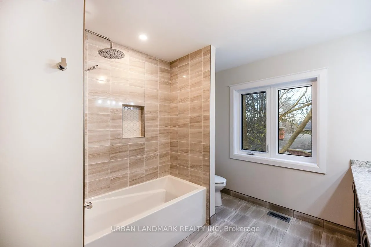 Photo 30 of 214 Aberdeen Avenue, Peterborough, Northcrest Ward 5 — HOMEH