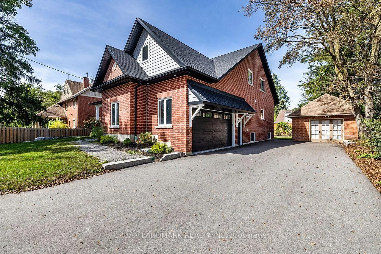 Photo 5 of 214 Aberdeen Avenue, Peterborough, Northcrest Ward 5 — HOMEH