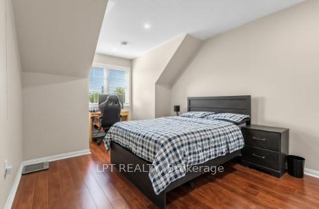 Photo 11 of 170 Fennamore Terrace, Milton, Harrison — HOMEH