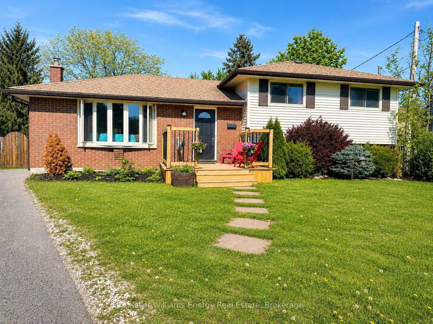 Photo of 245 Smart Crescent